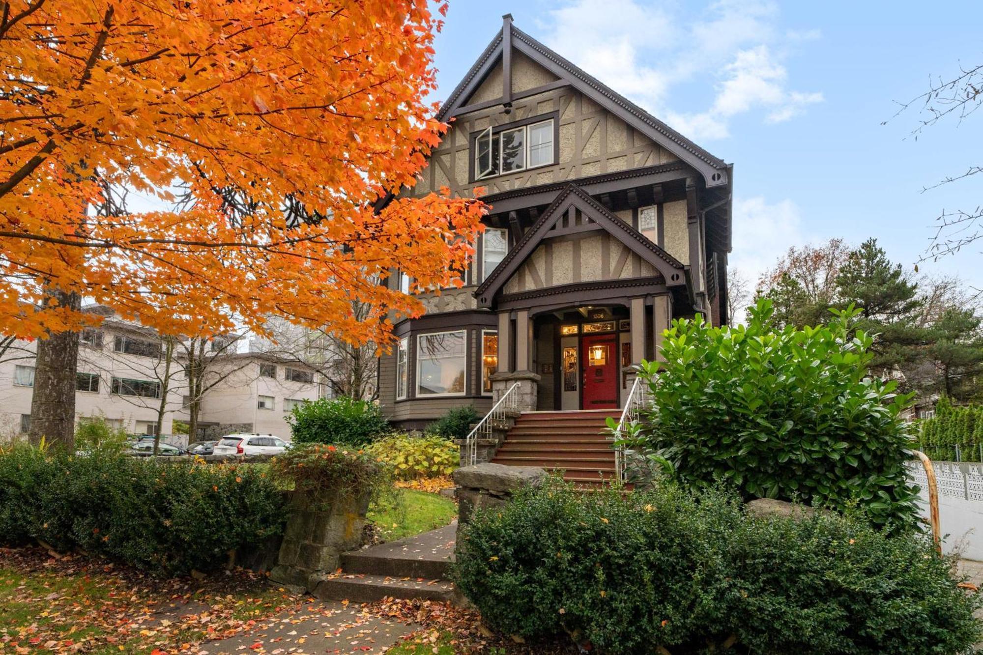 The Hunter House Bed And Breakfast Ванкувър Екстериор снимка
