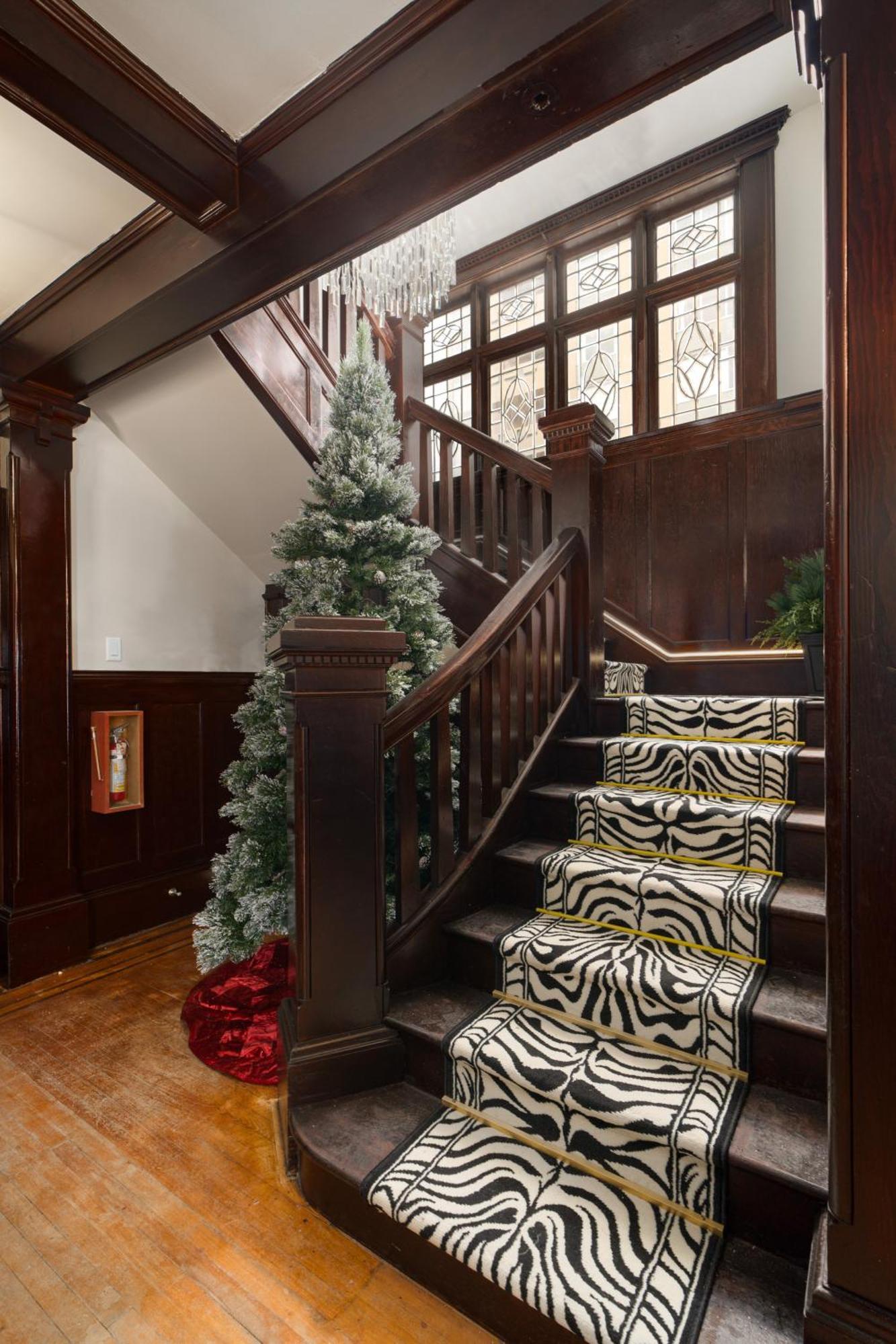 The Hunter House Bed And Breakfast Ванкувър Екстериор снимка