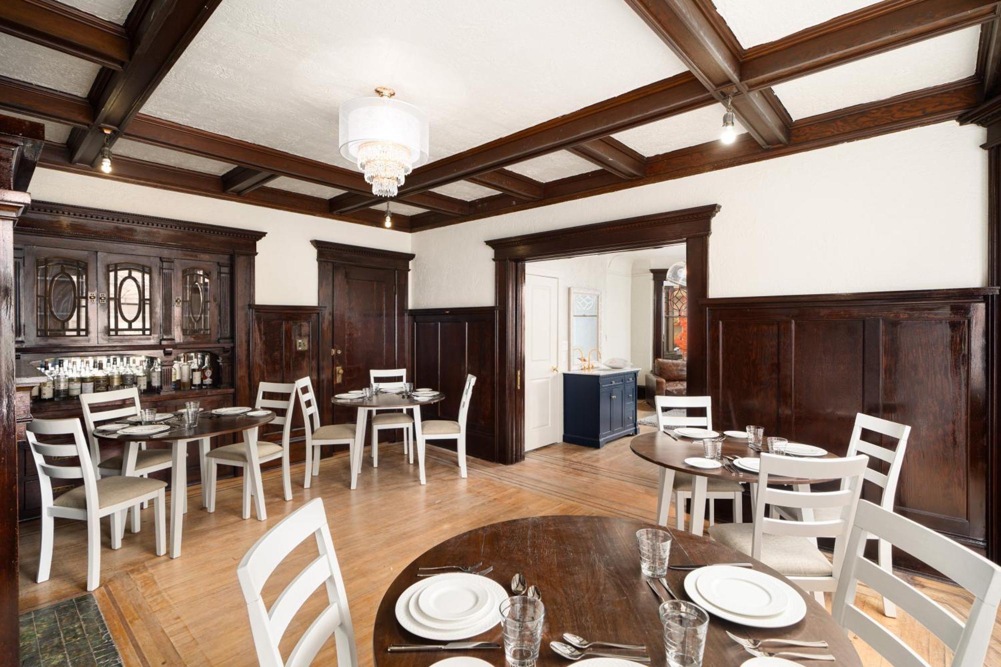 The Hunter House Bed And Breakfast Ванкувър Екстериор снимка