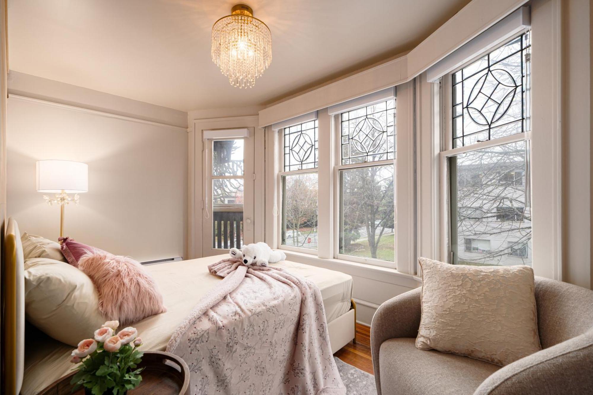 The Hunter House Bed And Breakfast Ванкувър Екстериор снимка